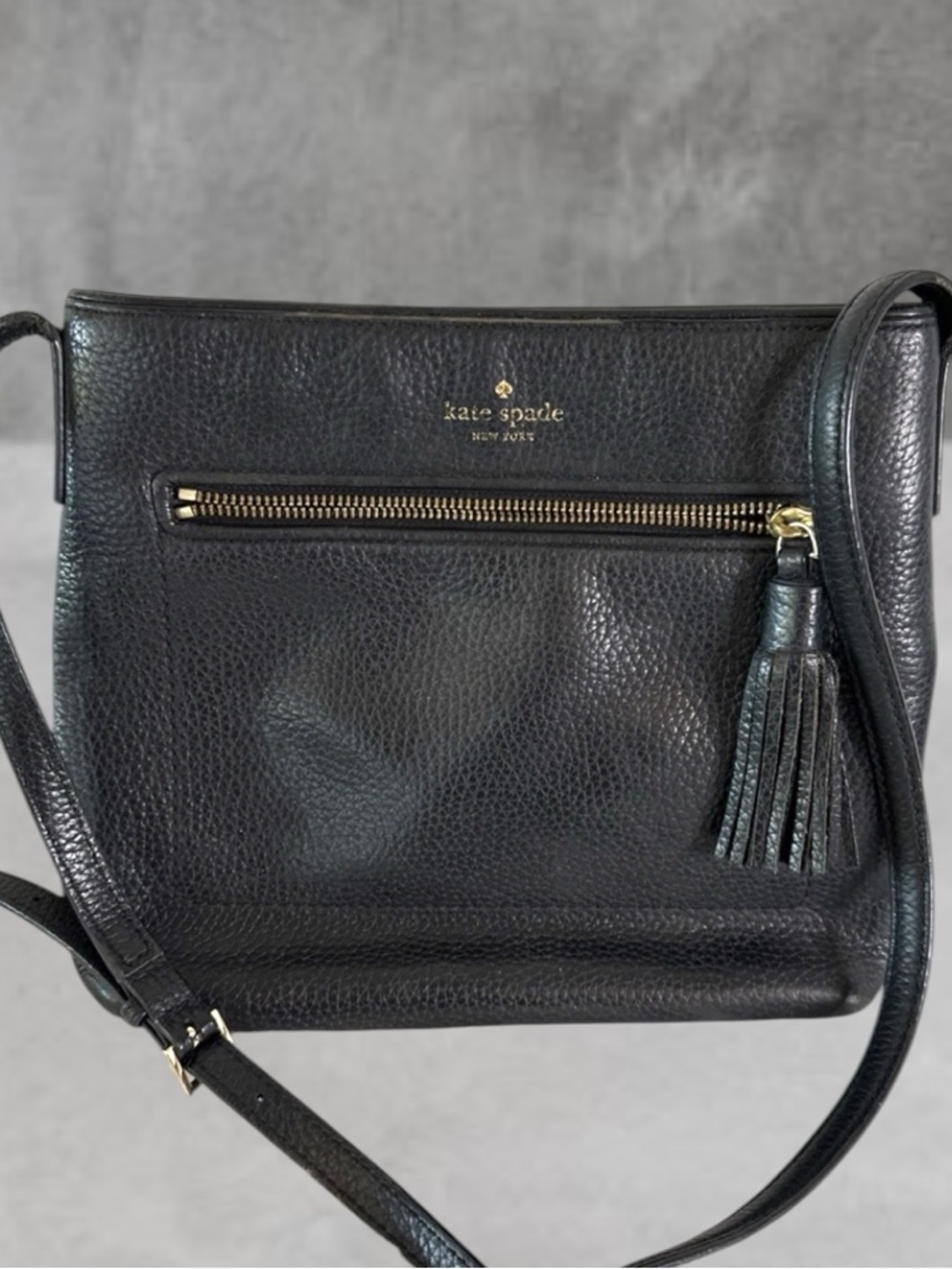 KATE SPADE BLACK PEBBLED LEATHER CHESTER STREET DESSI CROSSBODY